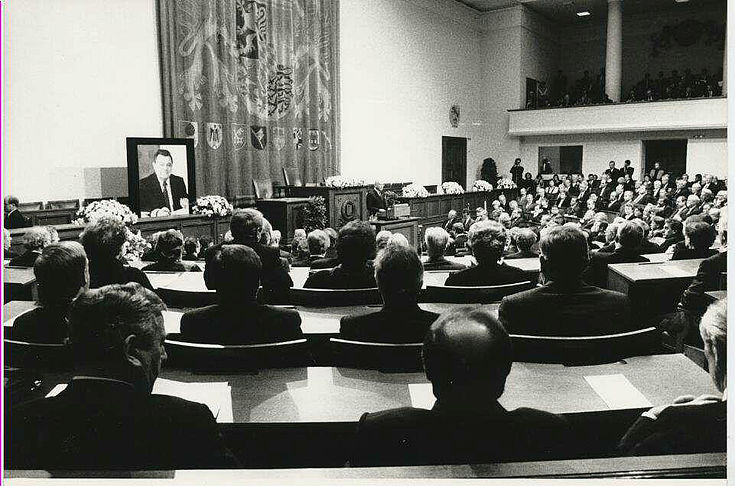 Trauersitzung am 5. Oktober 1988 im Bayerischen Landtag (Foto: Winfried Rabanus)