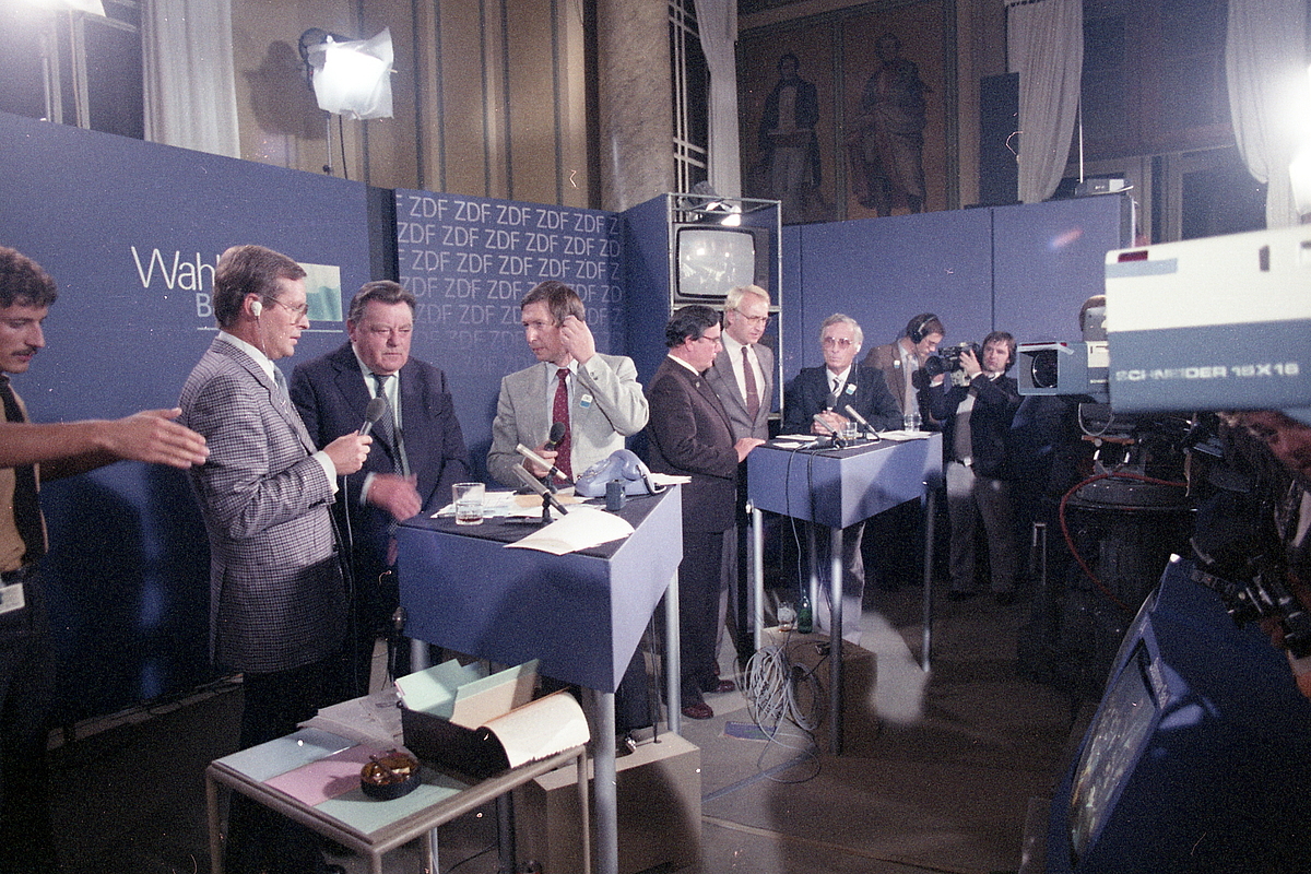 "ZDF-Wahlstudio" im Konferenzsaal des Maximilianeums, Landtagswahl 1982