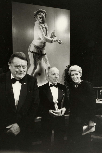 Verleihung des Bayerischen Filmpreises 1987 an Heinz Rühmann und Ruth Leuwerik