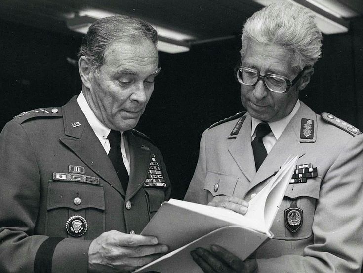Generals Schmückle mit NATO-Oberbefehlshaber Haig 1979