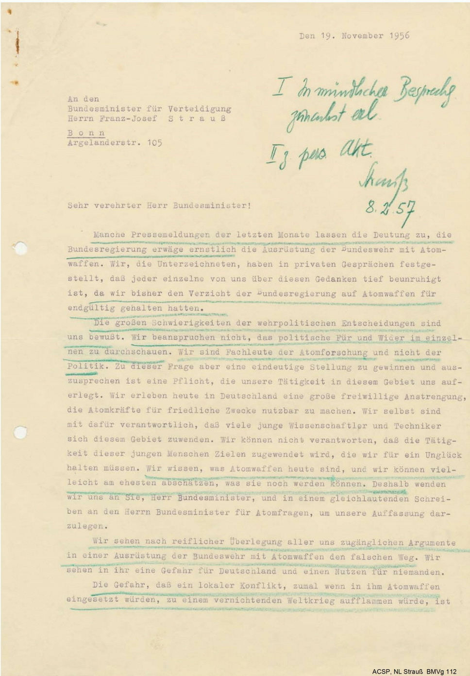Erste Seite des Schreibens vom 19. November 1956 mit der persönlichen Randbemerkung von Franz Josef Strauß 