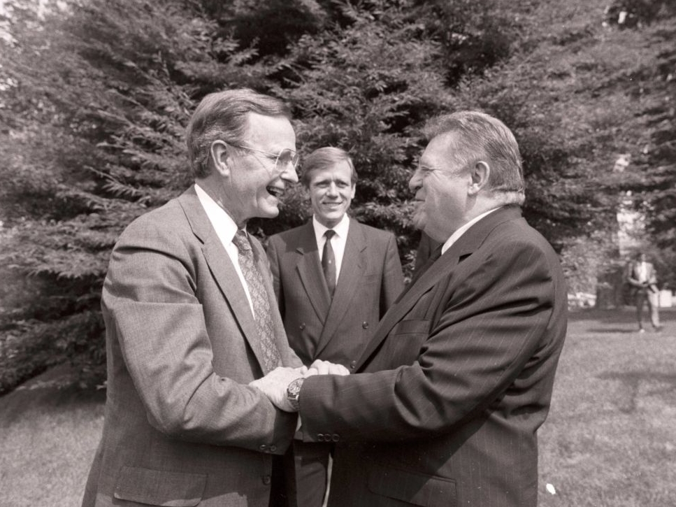 Treffen mit US-Präsidentschaftskandidat und Vizepräsident George Bush 1988